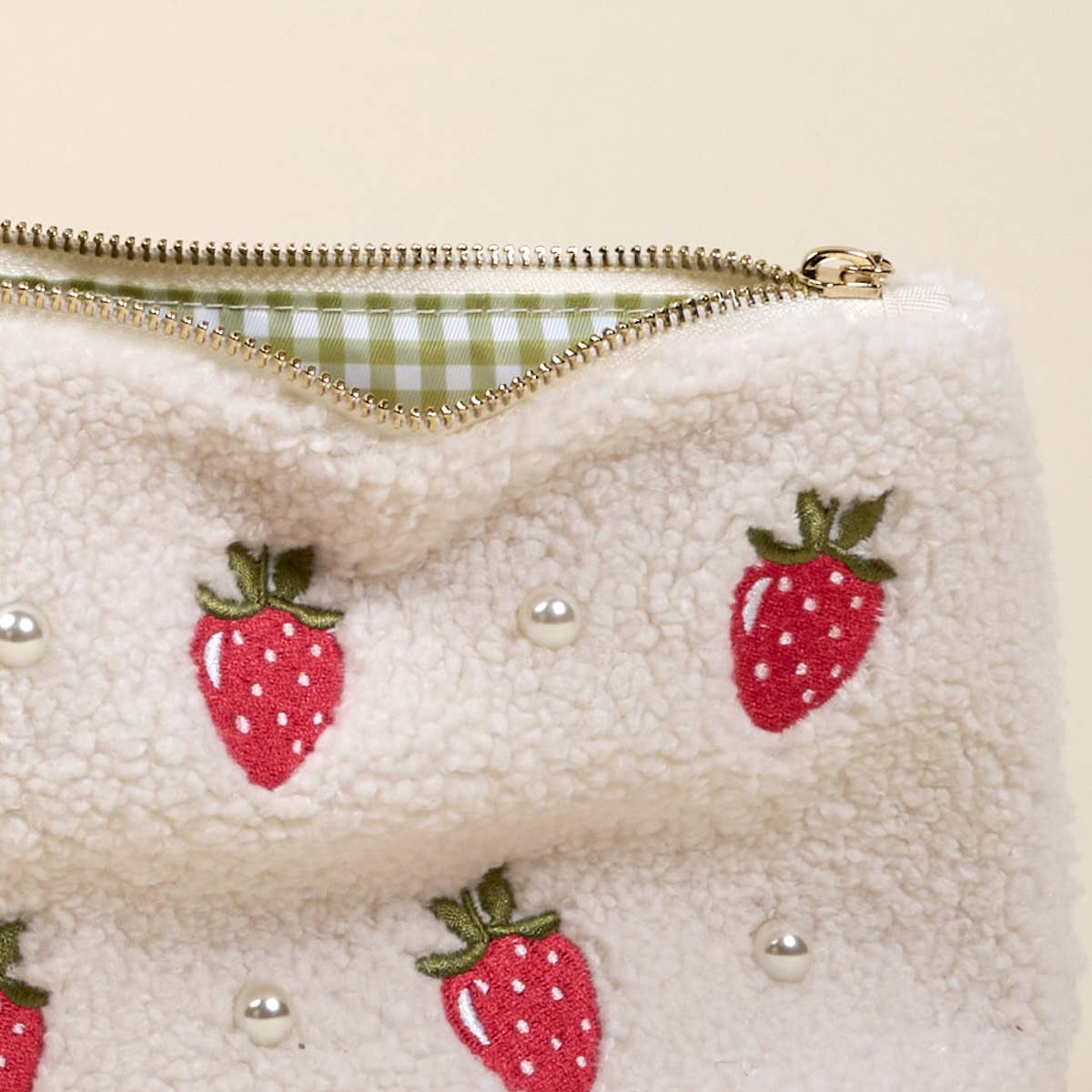 Teddy Pouch-Strawberries & Pearls