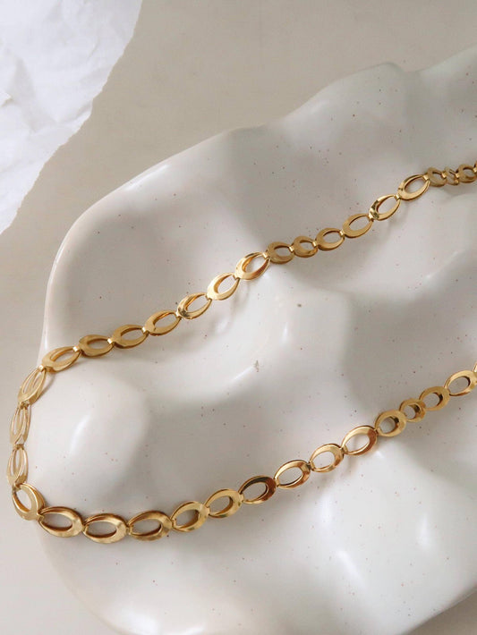 Thessaly 18K Gold Non-Tarnish Oval Link Chain Necklace