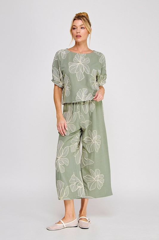 Flora Embroidered Pant