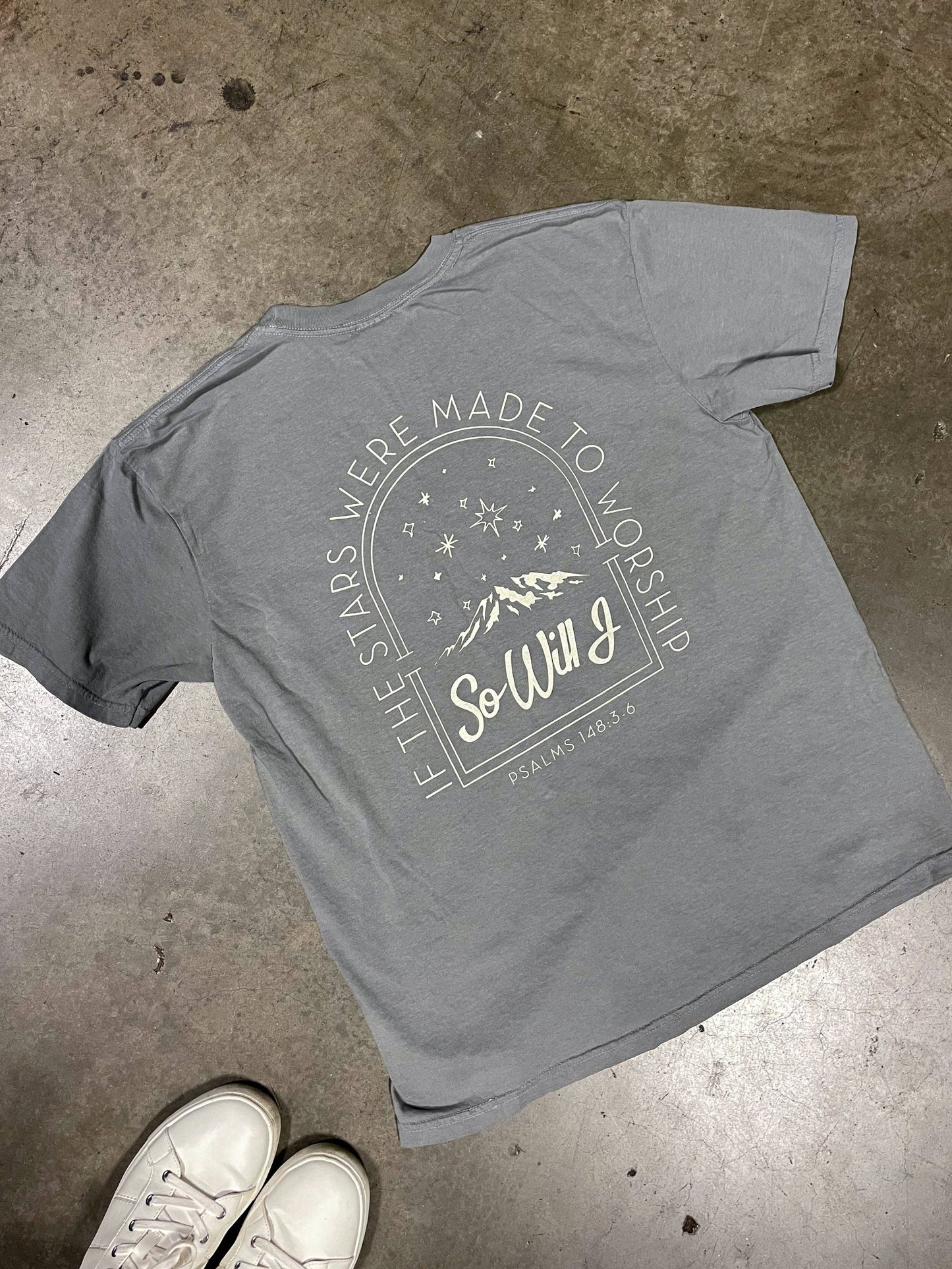 Made to Worship Graphic Tee