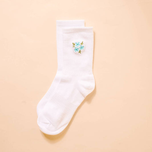 Embroidered Crew Socks–Floral Blue