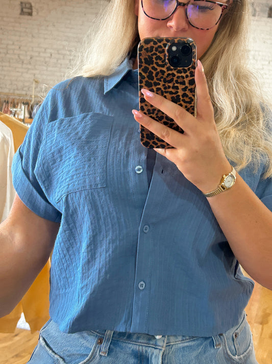 Airlight Button-Down Shirt