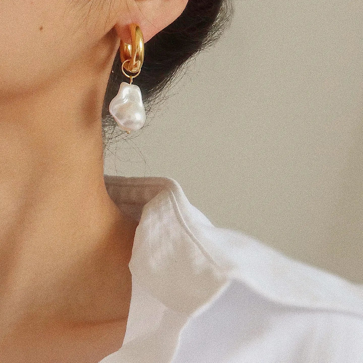 Oceana Gold Statement Large Pearl Earring