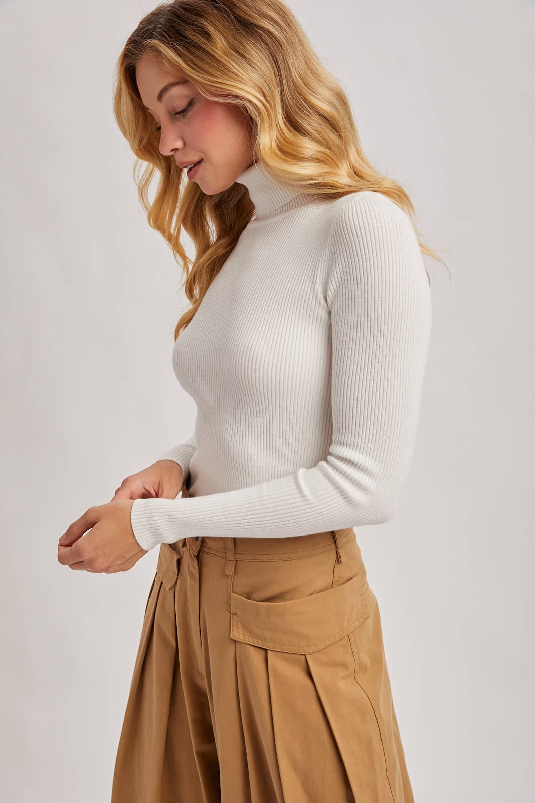 Essential Turtle Neck