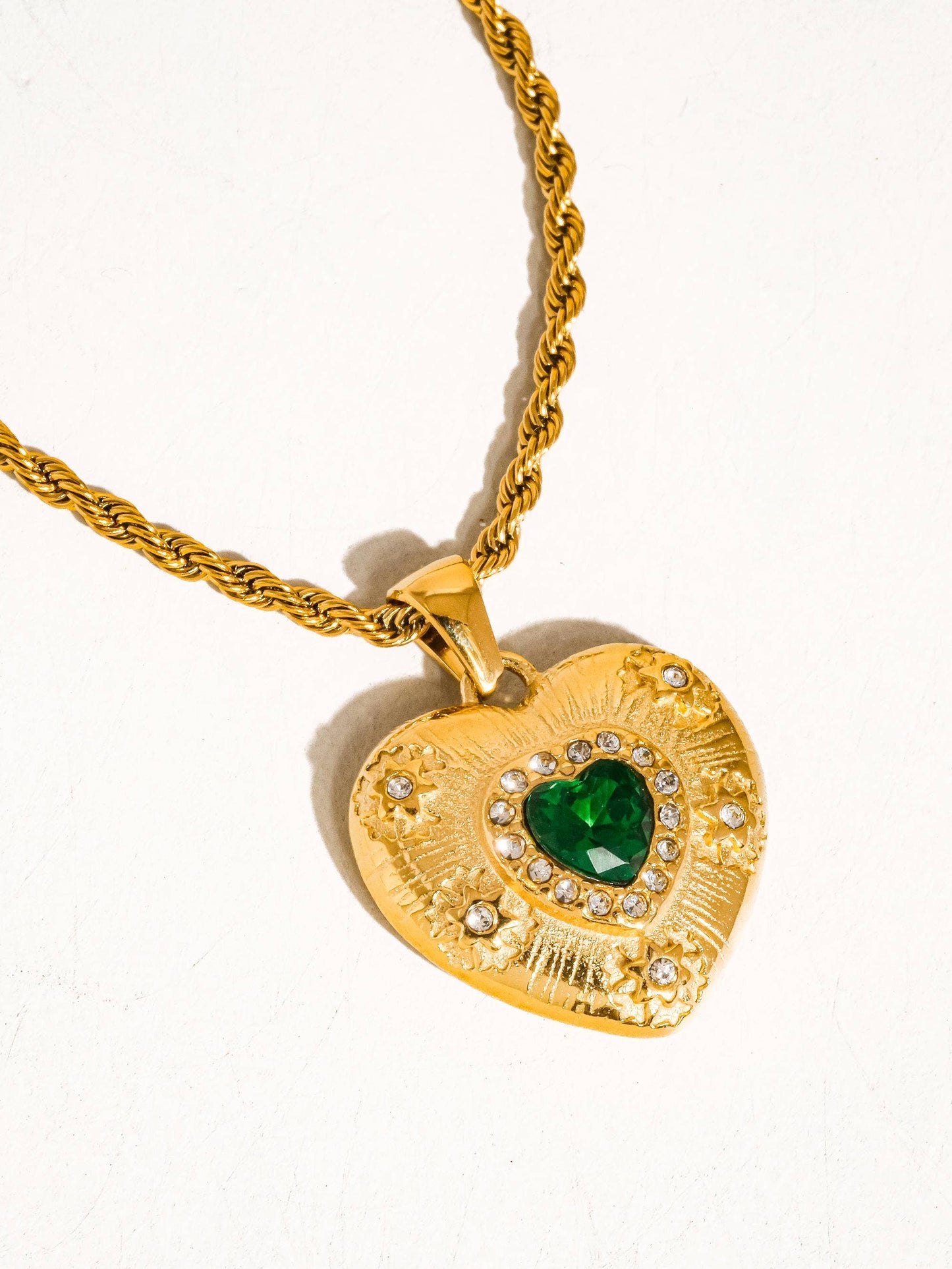 Akira 18K Gold Non-Tarnish Green Heart Necklace