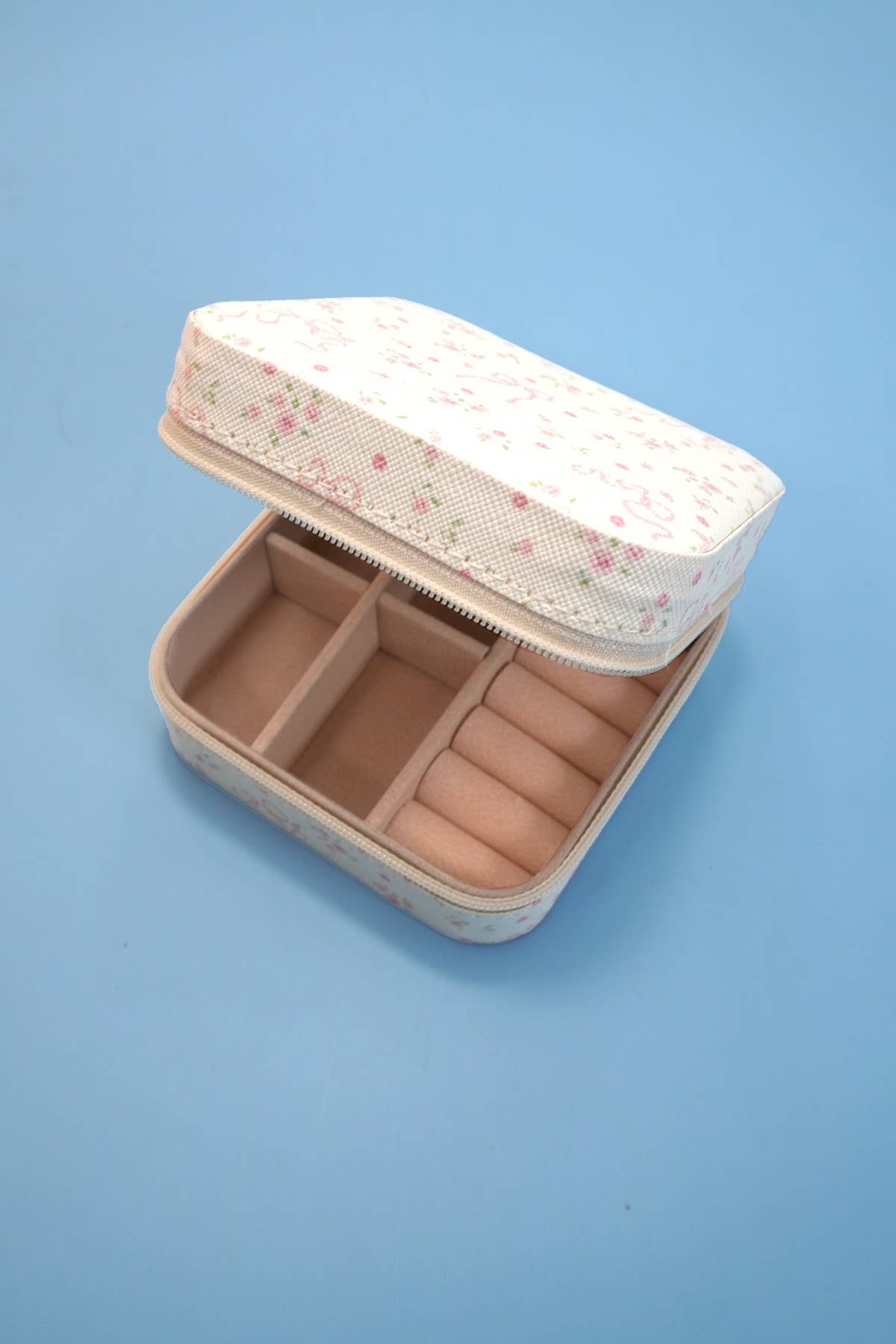 Bow Jewelry Case