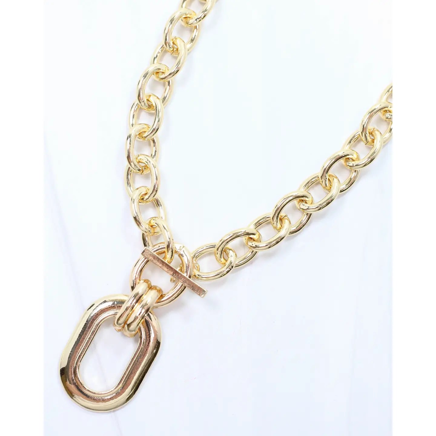 Francey Gold Oval Pendant Necklace