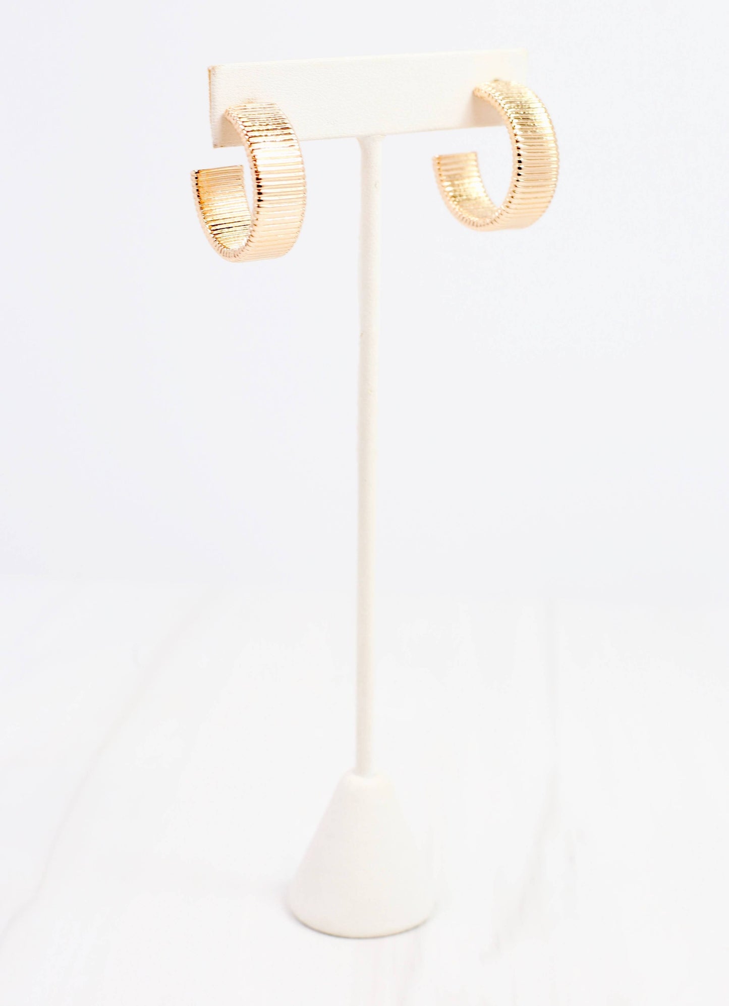 Poppy Hoop Earring Gold