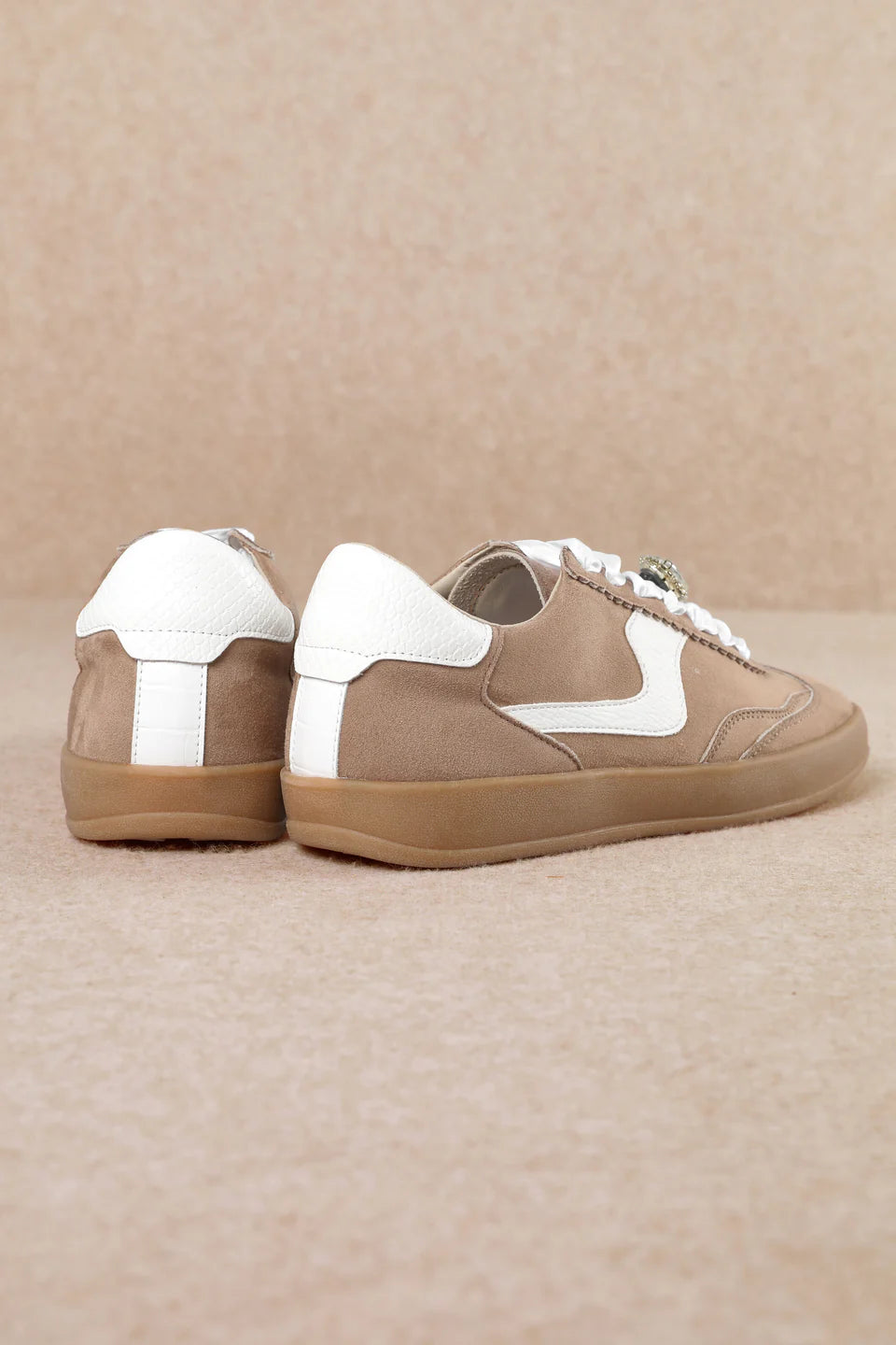 Destiny Platform Sneaker