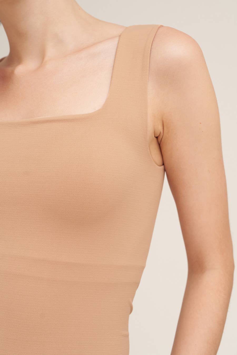 Clean Line Square Top