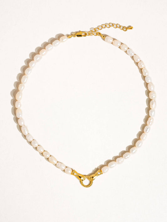 Everleigh 18K Gold Pearl Hands Hoop Necklace