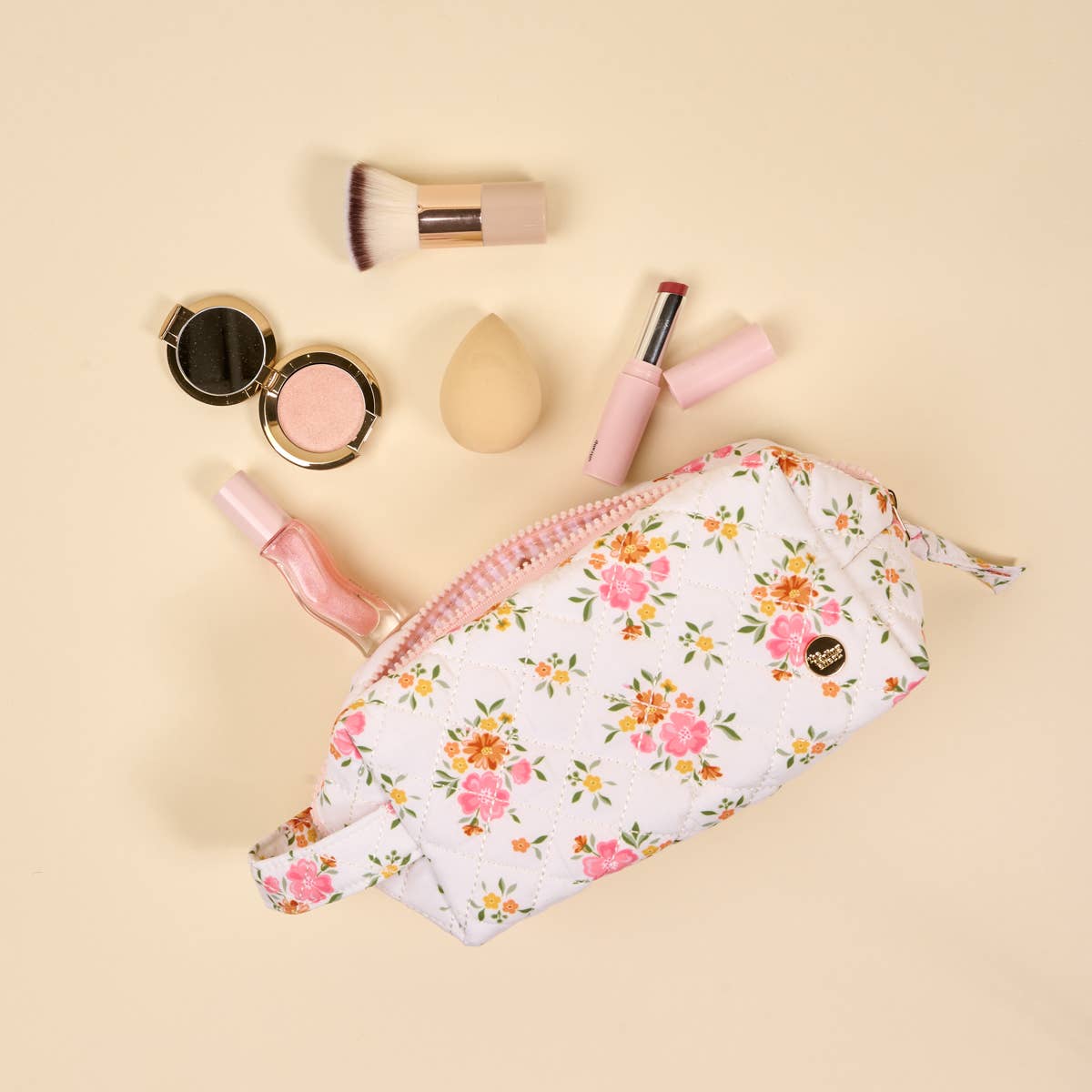Essentials Quilted Cosmetic Pouch–Endless Daydream Cream