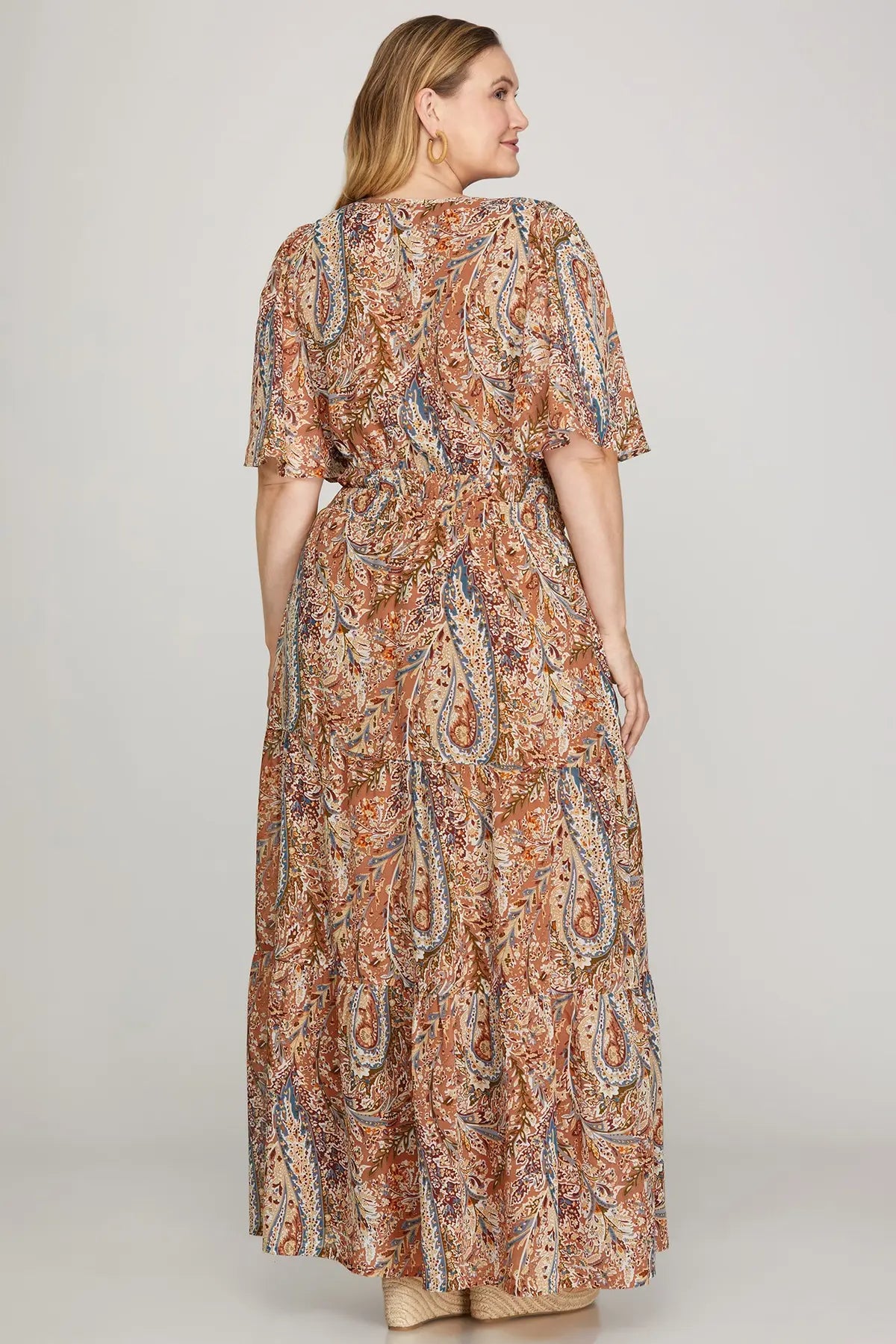 Plus size- Wanderlight Maxi Dress