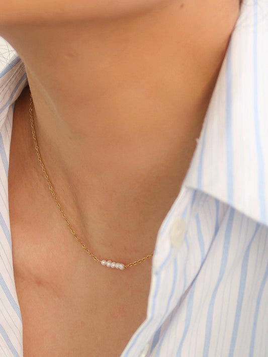 18K Non-Tarnish Petite Pearl Choker: Yellow Gold / Lauren-Single Pearl