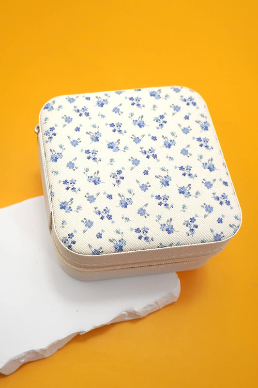 On The Go Jewelry Case