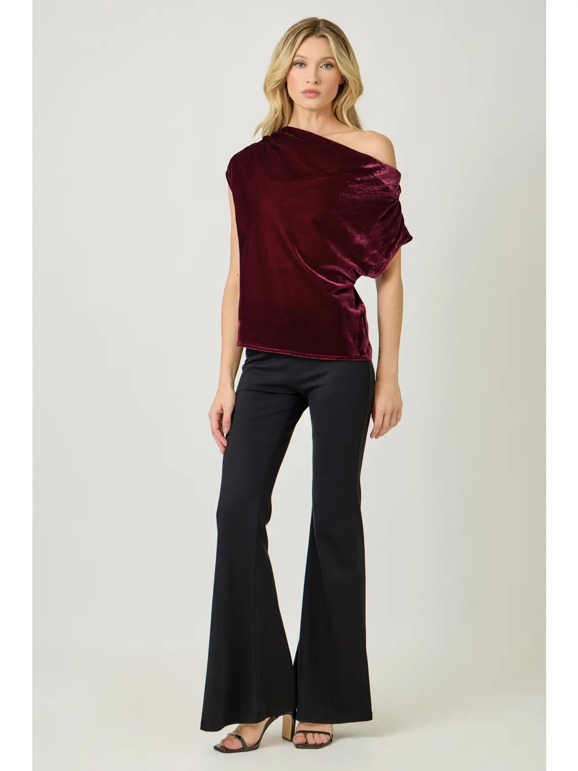 Romance Velvet Top