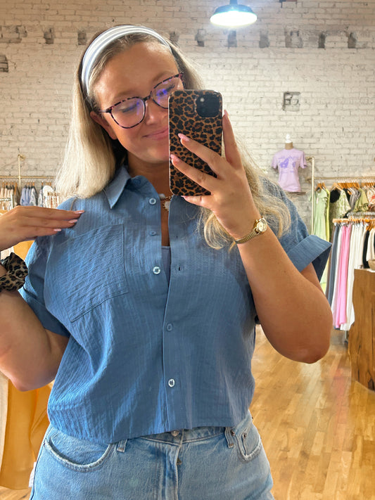 Airlight Button-Down Shirt