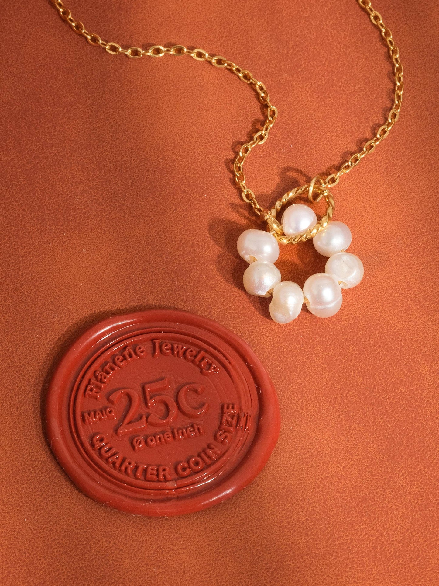 Bedelia 18K Gold Non-Tarnish Pearl Halo Necklace