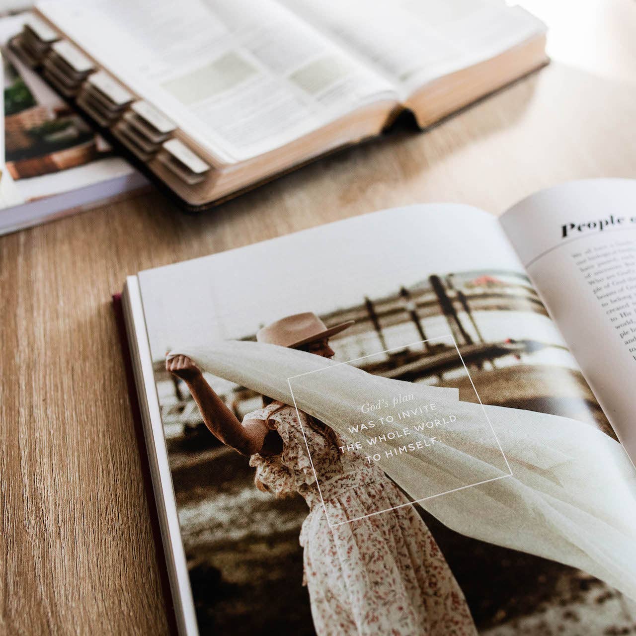 The Bible Themes Handbook | Coffee Table Book