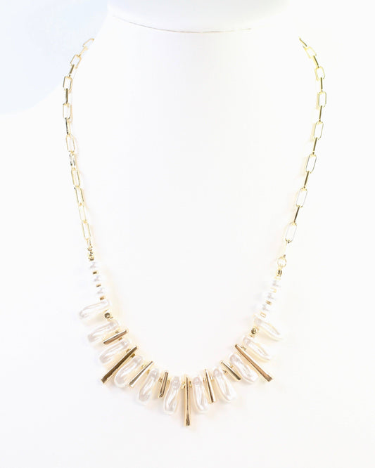 Anchorage Link and Pearl Necklace Gold