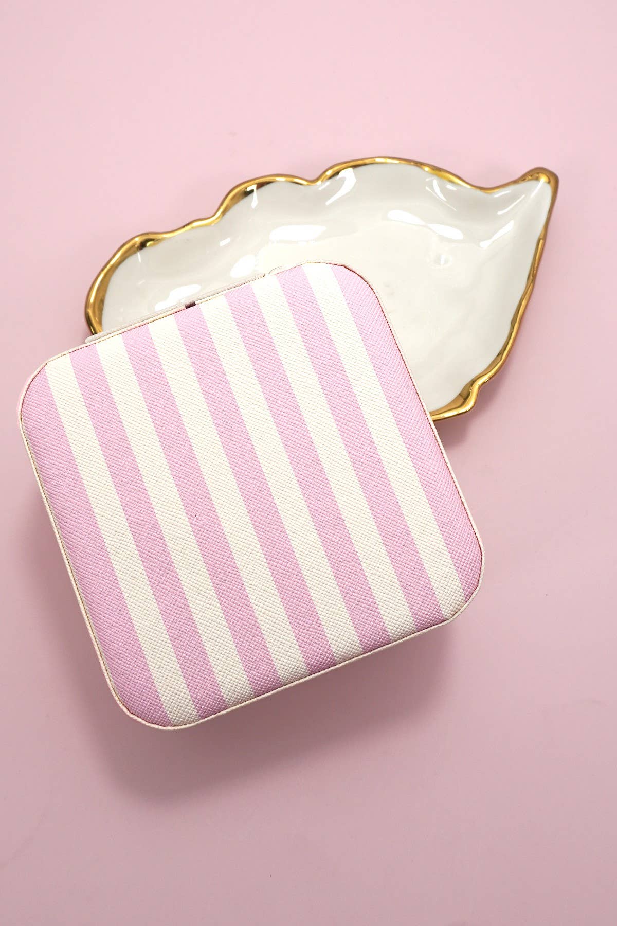 On The Go Jewelry Case