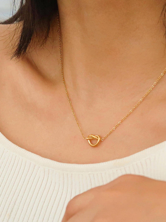 Aimee 18K Gold Petite Heart Non-Tarnish Necklace