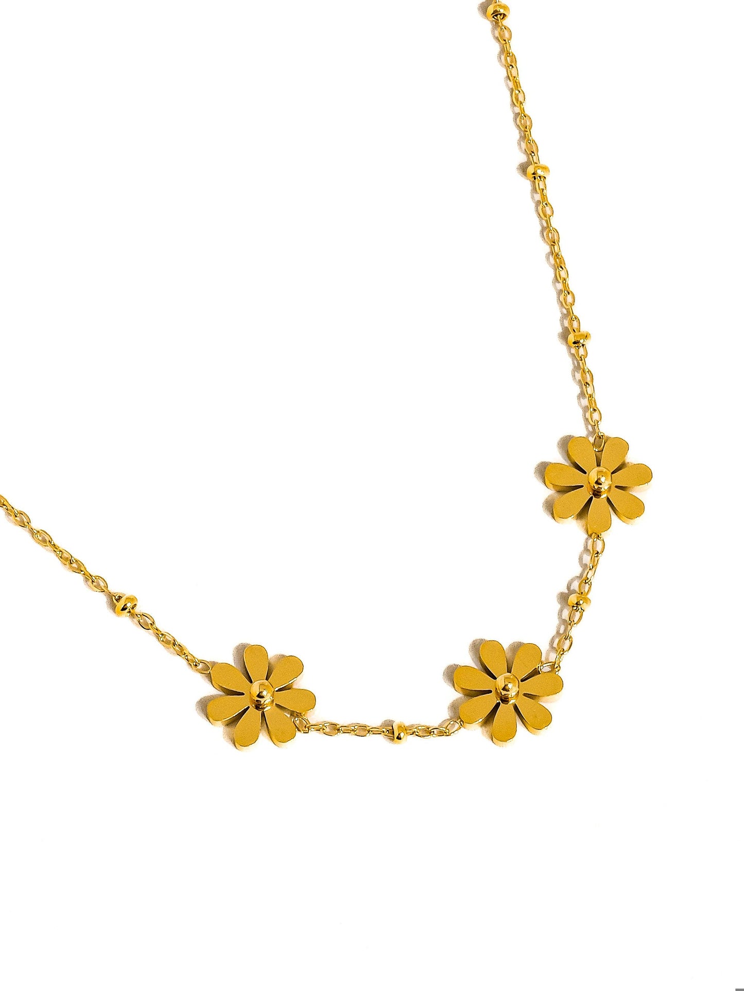 Suzette 18K Gold Non-Tarnish Dainty Daisy Necklace