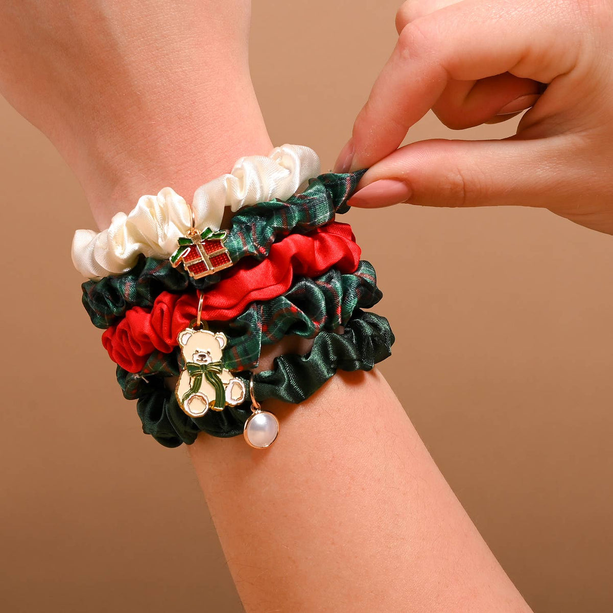 Scrunchie Charm Set