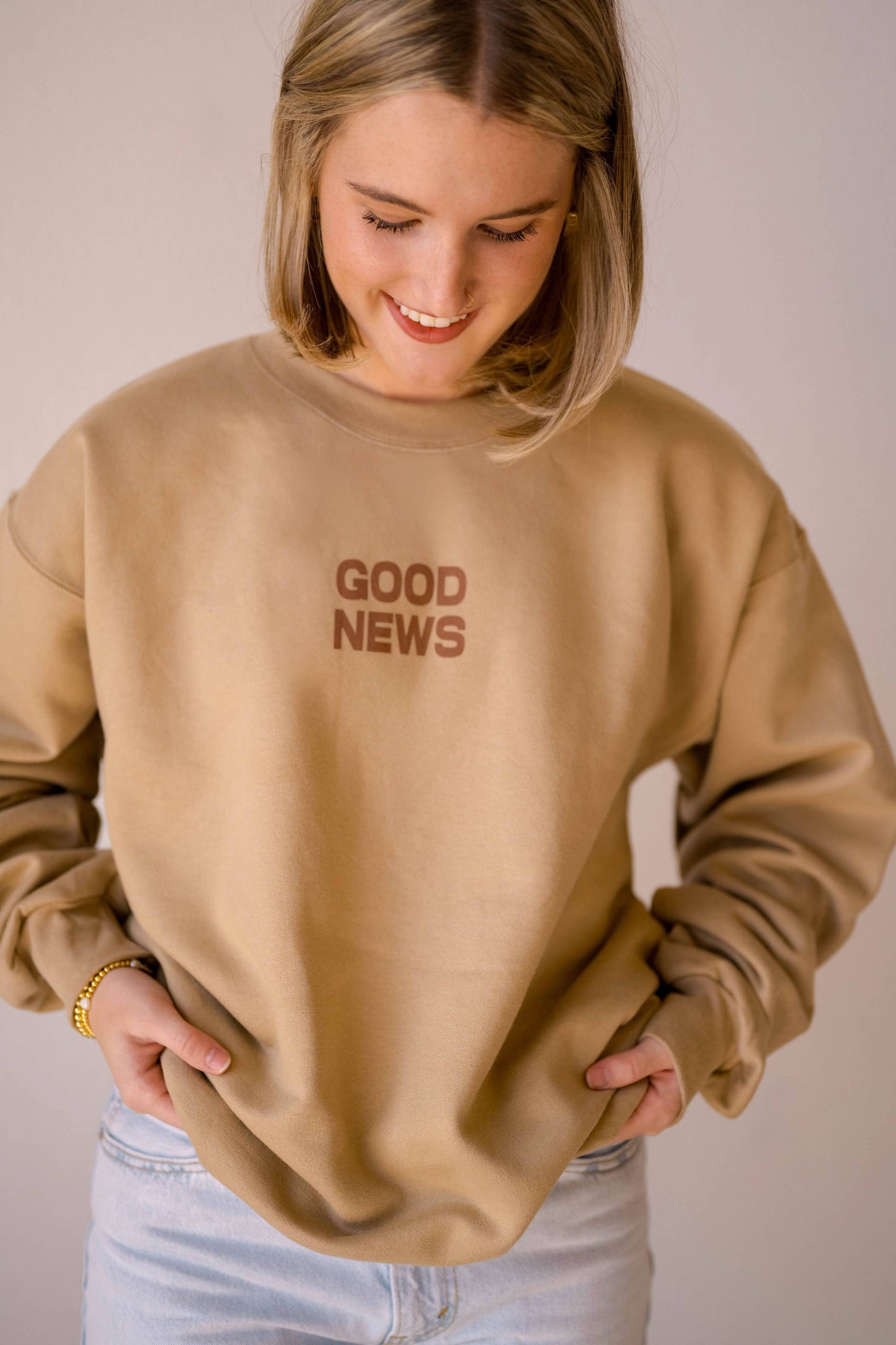 Good News Pullover