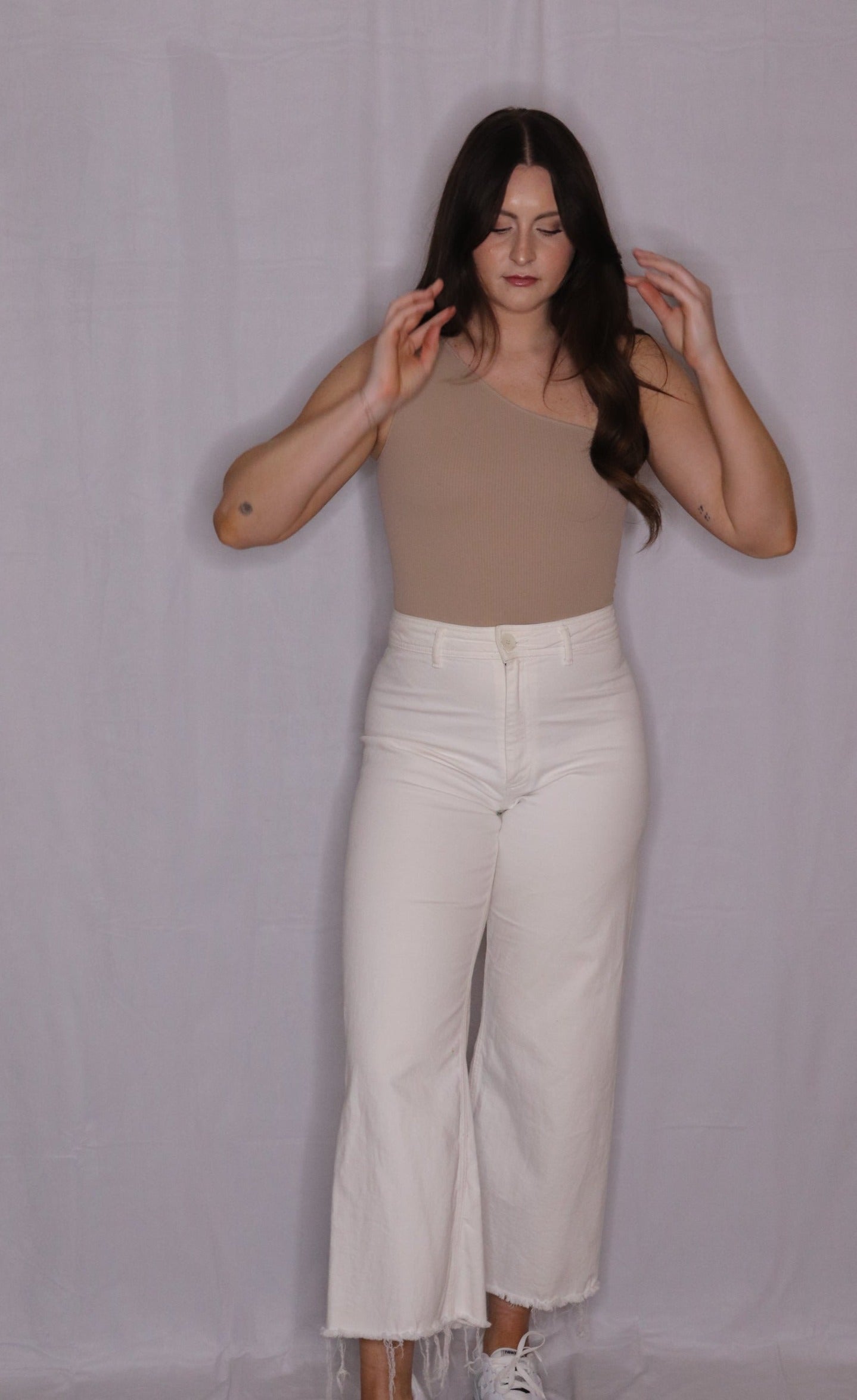 The Taylor Bodysuit- Ribbed One Shoulder Bodysuit